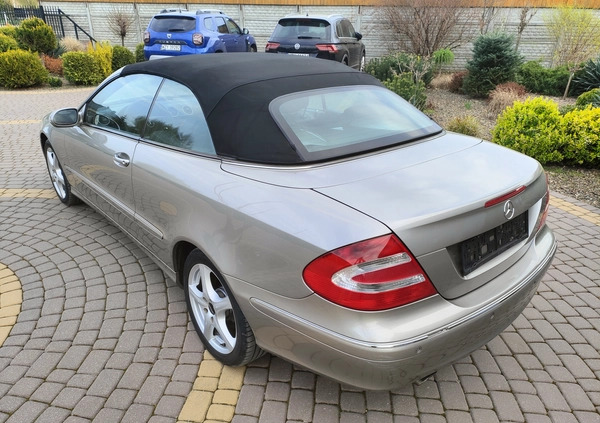 Mercedes-Benz CLK cena 30900 przebieg: 228000, rok produkcji 2004 z Olszyna małe 277